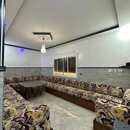 Bel Appartement 1Er Etage Confortable Pres De La Plage - Specialement Pour Familles Saïdia Exteriör bild