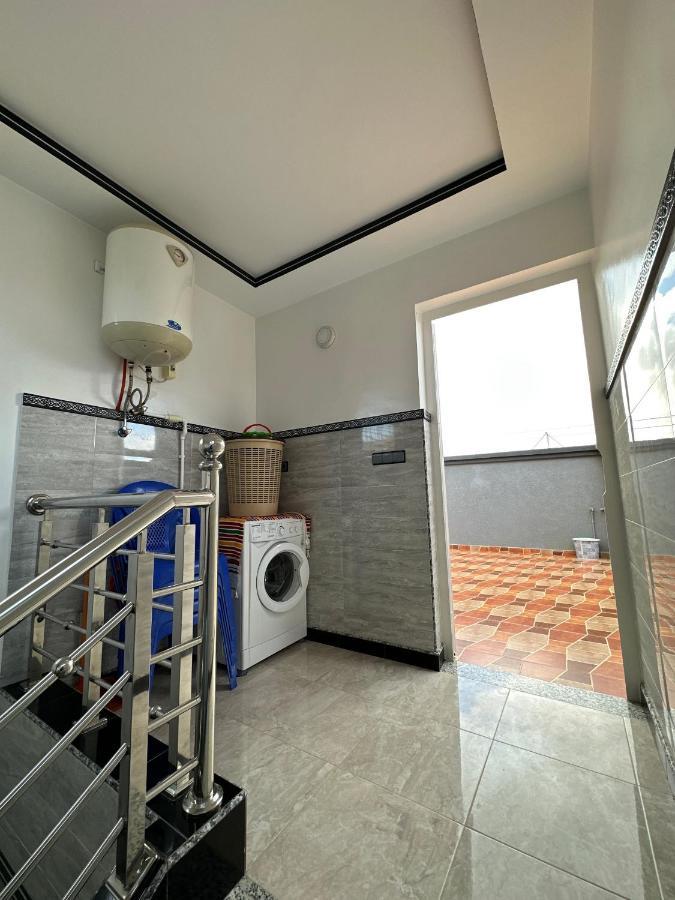 Bel Appartement 1Er Etage Confortable Pres De La Plage - Specialement Pour Familles Saïdia Exteriör bild